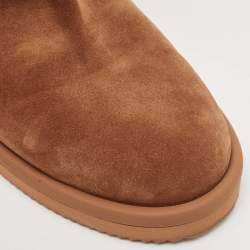 مملوكة مسبقًا Valentino Brown/Cream Suede and Wool Roman Stud Winter Boots Size 40