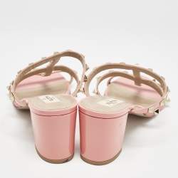 Pre Owned Valentino Pink Patent Rockstud Block Heel Slide Sandals Size 41