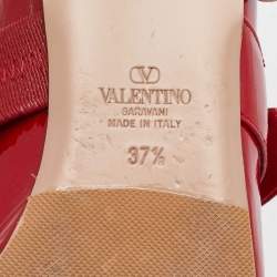 Pre Owned Valentino Red Patent Leather VLogo Locker Mary Jane Ballet Flats Size 37.5