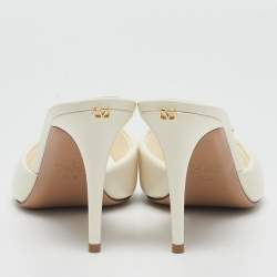 Pre Owned Valentino Off White Leather Escape Slide Sandals Size 39.5