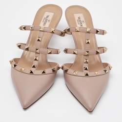 Pre Owned Valentino Beige Leather Rockstud Pointed Toe Mules Size 39.5