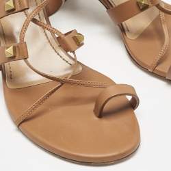 Pre Owned Valentino Brown Leather Rockstud Block Heel Gladiator Ankle Strap Sandals Size 37.5