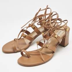 Pre Owned Valentino Brown Leather Rockstud Block Heel Gladiator Ankle Strap Sandals Size 37.5