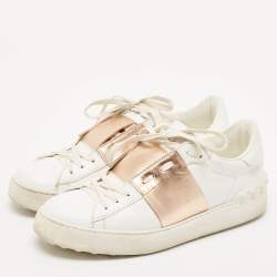 Pre Owned Valentino White/Gold Leather Rockstud Low Top Sneakers Size 39