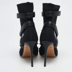 Valentino Black Knit Fabric and Leather Rockstud Ankle Length Boots Size 39