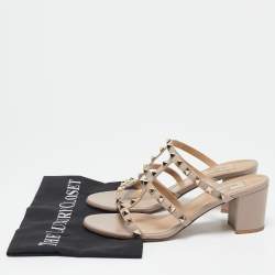 Pre Owned Valentino Beige Leather Rockstud Slide Sandals Size 38.5