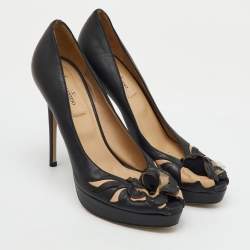 Pre Owned Valentino Black Leather Flower Embellished Peep Toe Platform Pumps Size 38.5
