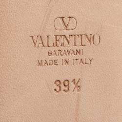 مملوكة مسبقًا Valentino Black Mesh and Leather Rockstud Ballerina Flats Size 39.5