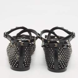 مملوكة مسبقًا Valentino Black Mesh and Leather Rockstud Ballerina Flats Size 39.5