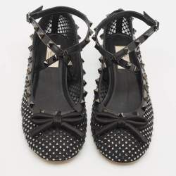 مملوكة مسبقًا Valentino Black Mesh and Leather Rockstud Ballerina Flats Size 39.5