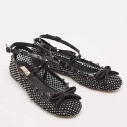 مملوكة مسبقًا Valentino Black Mesh and Leather Rockstud Ballerina Flats Size 39.5