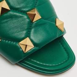 Pre Owned Valentino Green Quilted Leather Roman Stud Flat Slides Size 40