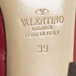 Pre Owned Valentino Burgundy/Dusty Pink Leather Rockstud Caged Ankle Strap Pumps Size 39