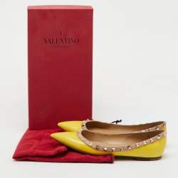 Valentino Yellow/Beige Patent Leather Rockstud Pointed Toe Ballet Flats Size 37