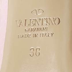 Pre Owned Valentino  Pink Leather Rockstud Caged Pumps Size 38