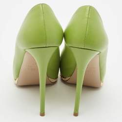 Pre Owned Valentino Green Leather Rockstud Platform Pumps Size 37
