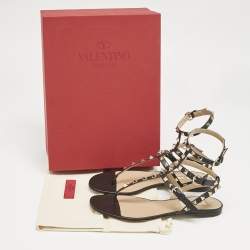 Pre Owned Valentino Black Leather Rockstud T- Strap Flat Sandals Size 37.5