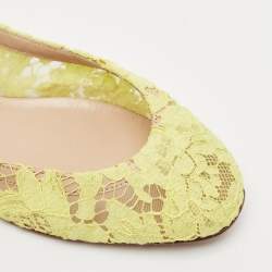 Valentino Neon Yellow Lace and Leather Ankle Strap Ballet Flats Size 39