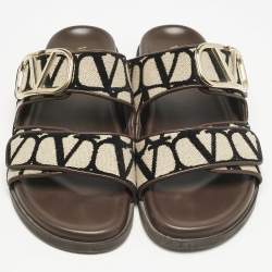 Pre Owned Valentino Brown/Cream Canvas and Fabric Logo Slide Sandals Size 40