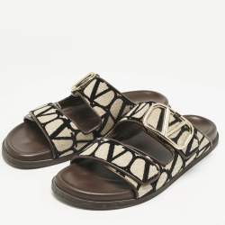 Pre Owned Valentino Brown/Cream Canvas and Fabric Logo Slide Sandals Size 40