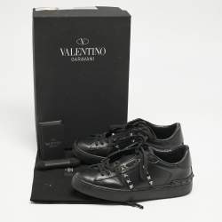 Valentino Black Leather Rockstud Low Top Sneakers Size 36