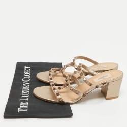 Pre Owned Valentino Gold Leather Rockstud Slide Sandals Size 38