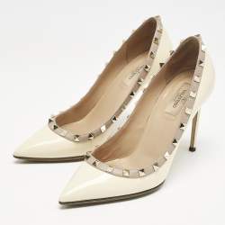 Valentino Cream/Beige Patent Leather Rockstud Pointed Toe Pumps Size 39.5