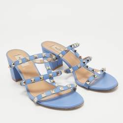 Pre Owned Valentino Blue Leather Rockstud Slide Sandals Size 40
