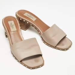 Valentino Beige Leather Rockstud Slide Sandals Size 37.5