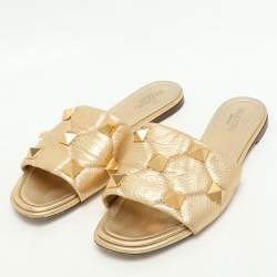 Pre Owned Valentino Gold Quilted Leather Roman Stud Flat Slides Size 38.5