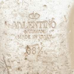 Pre Owned Valentino Gold Quilted Leather Roman Stud Flat Slides Size 38.5