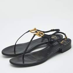 Pre Owned Valentino Black Leather VLogo Thong Sandals Size 40