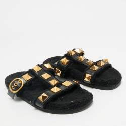 مملوكة مسبقًا صندل فالتنيو رومان ستد جلد بيج مسطح مقاس 39.5