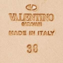 Pre Owned Valentino Beige Leather Soul Rockstud Flat Slide Sandals Size 38