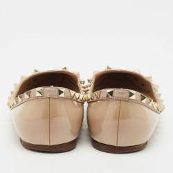 Pre Owned Valentino Beige Patent Leather Rockstud Pointed Toe Ballet Flats Size 37.5