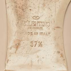 Pre Owned Valentino Beige Patent Leather Rockstud Pointed Toe Ballet Flats Size 37.5