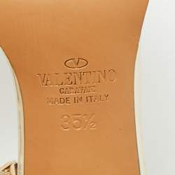 Pre Owned Valentino Gold Leather Soul Rockstud Ankle Strap Block Heel Sandals Size 35.5