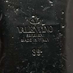 Pre Owned Valentino Pink Leather Roman Stud Flat Slides Size 39