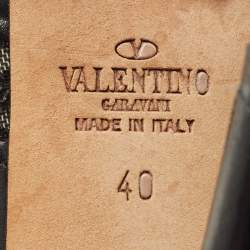 Pre Owned Valentino Black Leather and Lace Flower Embellished Platform Slingback Sandals Size 40