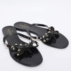 Pre Owned Valentino Black Jelly Rockstud Bow Thong Flats Size 39