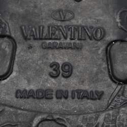 Pre Owned Valentino Black Jelly Rockstud Bow Thong Flats Size 39