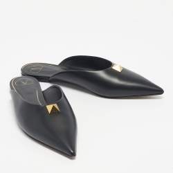 Pre Owned Valentino Black Leather One Stud Flat Mules Size 41