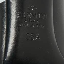 Pre Owned Valentino Black Leather VLTN Pointed Toe Pumps Size 35.5