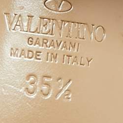 Pre Owned Valentino Beige Leather Rockstud Ankle Strap Sandals Size 35.5