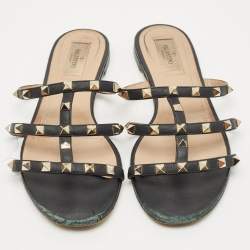 Pre Owned Valentino Black Leather Rockstud Flat Slide Size 40