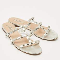Pre Owned Valentino Silver Leather Rockstud Flat Slide Size 39
