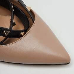 Pre Owned Valentino Beige/Black Leather Rockstud Ankle Wrap Pointed Toe Pumps Size 38