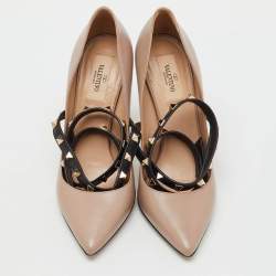Pre Owned Valentino Beige/Black Leather Rockstud Ankle Wrap Pointed Toe Pumps Size 38