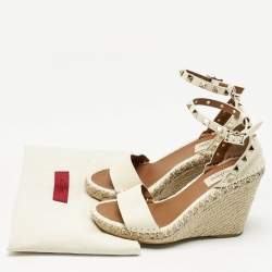 Pre Owned Valentino Cream Leather Rockstud Wedge Sandals Size 36