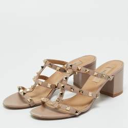 Pre Owned Valentino Beige Leather Rockstud Slide Sandals Size 37